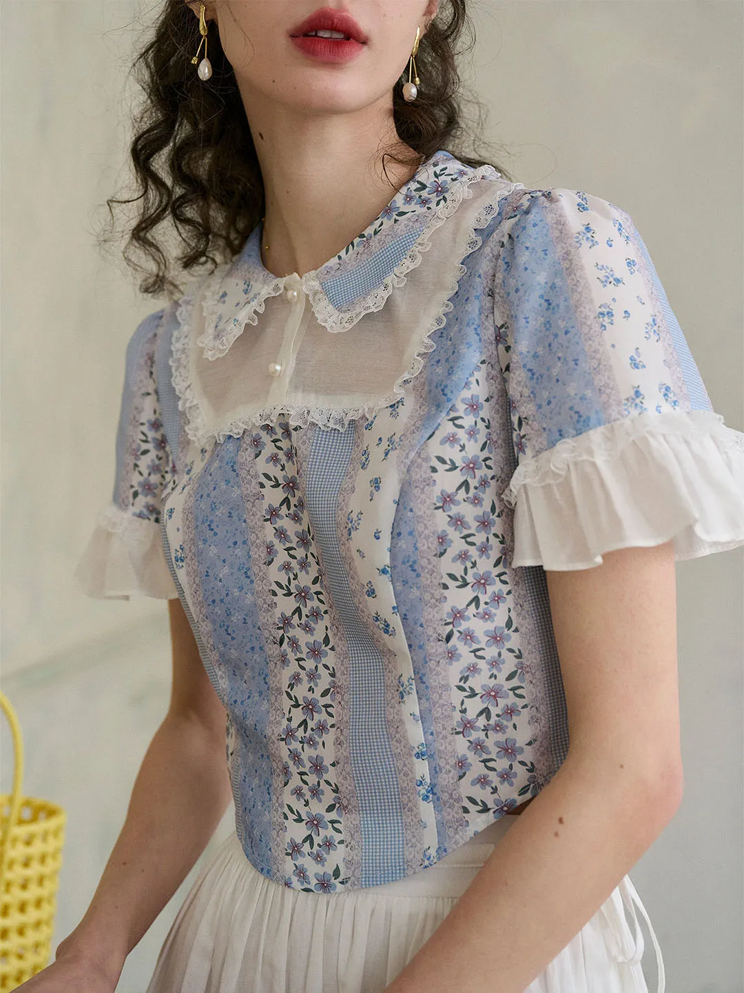 【Final Sale】Maliyah Dolly Collar Lace Floral Contrast Ruffle Sleeve Patchwork Top