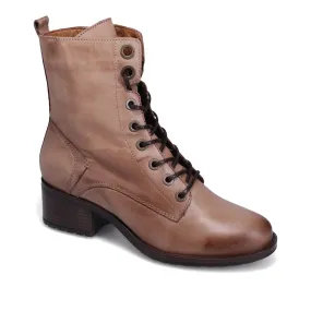 Juke Lace Up Boot